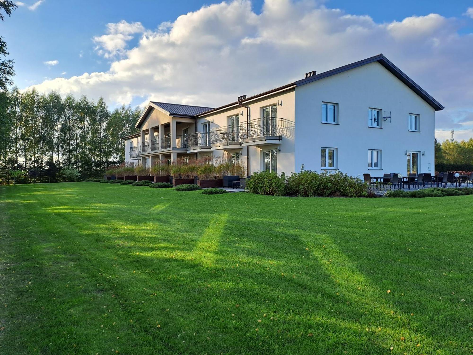 Pokoje Gościnne Lawendowy Dwór Mikoszewo Exterior foto